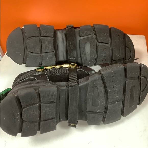 Gucci Flashtrek Jeweled Sneakers - Picture 10 of 15